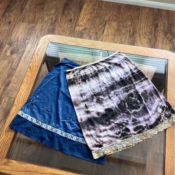 2 Vintage Nylon Half Slip Skirts - will separate - Picture 3 of 5
